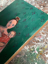 Load image into Gallery viewer, Joan and Bess