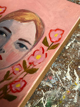 Load image into Gallery viewer, Bess