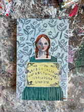 Load image into Gallery viewer, Daphne