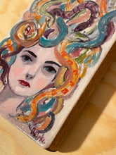 Load image into Gallery viewer, Medusa
