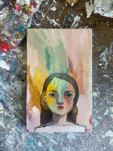 Load image into Gallery viewer, Cora