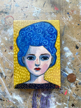 Load image into Gallery viewer, Bernadette