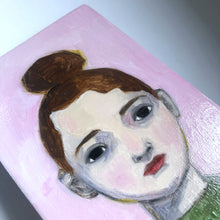 Load image into Gallery viewer, Hedda