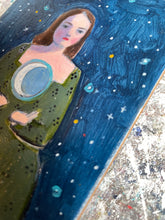 Load image into Gallery viewer, Lucy
