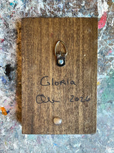 Load image into Gallery viewer, Gloria
